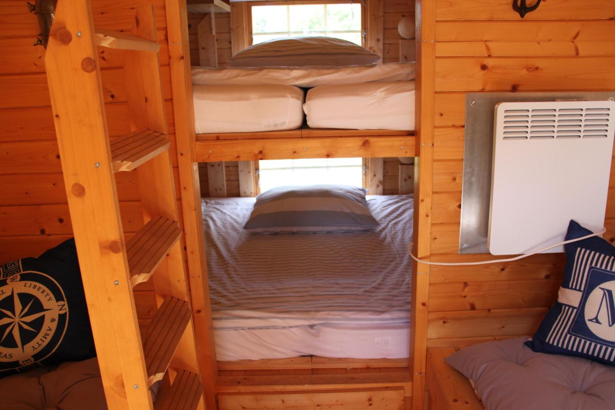 Schlaffaesser Teichwiesenhof Oldenburg in Holstein Habitación foto